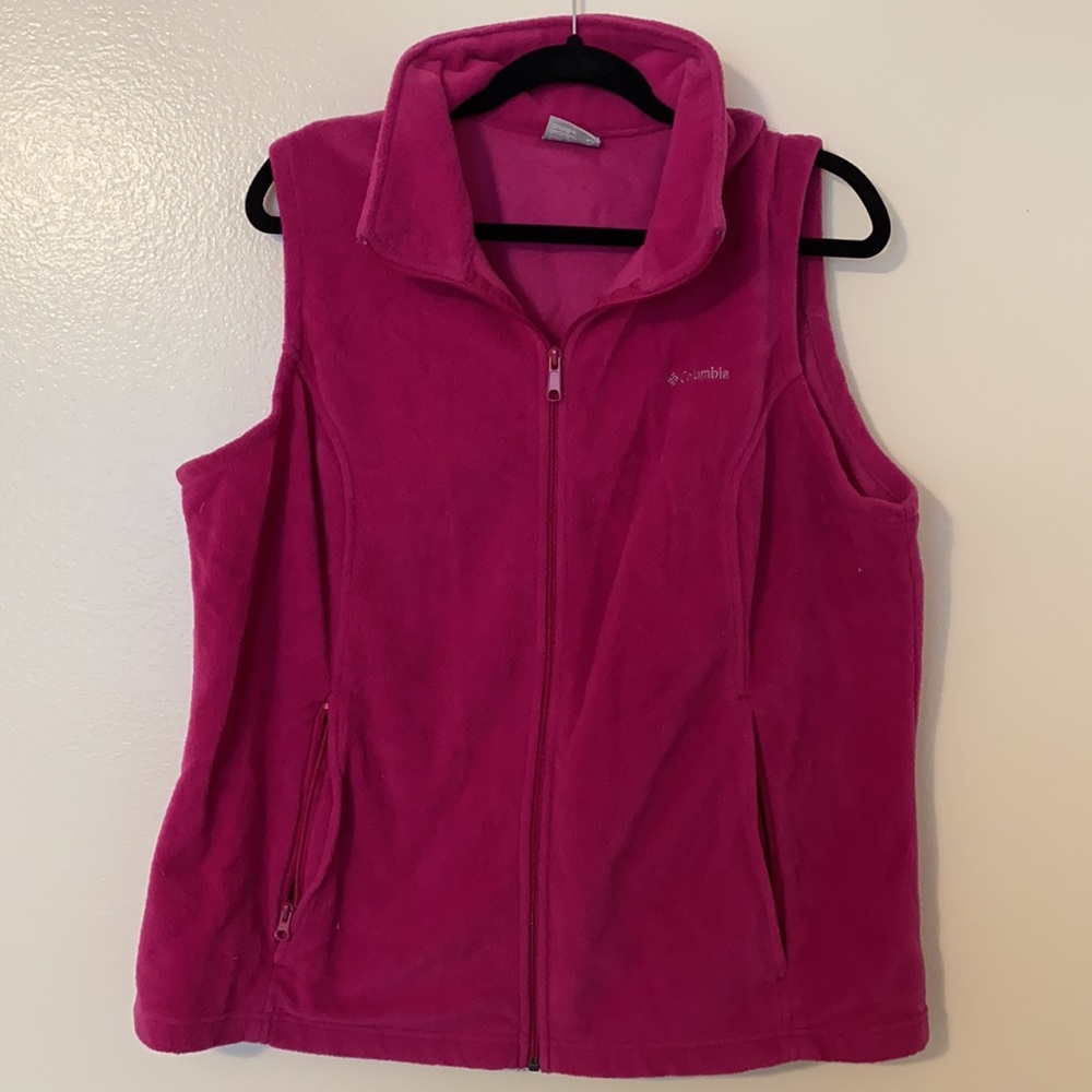 columbia magenta vest